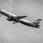 the-plane-613826_1280