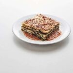 špenátové lasagne s ricottou a slunečnicovými semínky