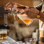 Foto_Radegast_čepování piva