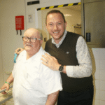 zleva: Vladimír Peka,  je nepostradatelnou pomocnou silou gastro úseku, i přes zdravotní omezení,  již od roku 2002.