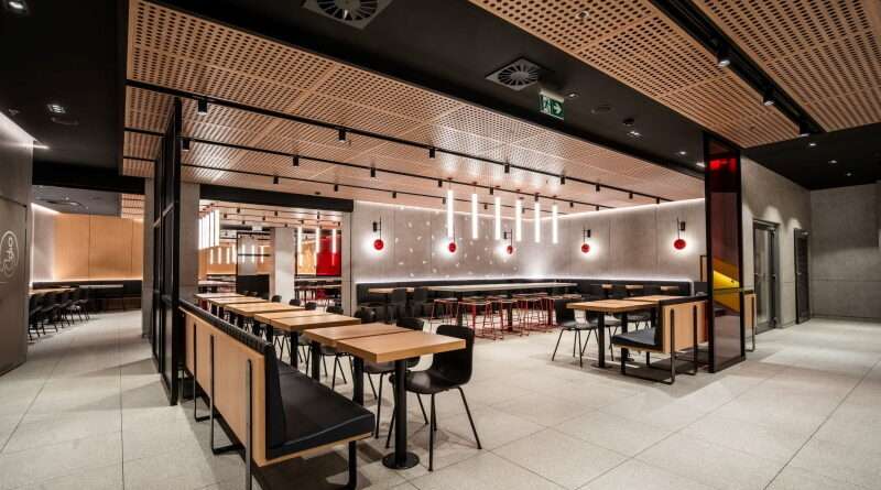 McDonald’s na Václavské náměstí má za sebou povedenou rekonstrukci