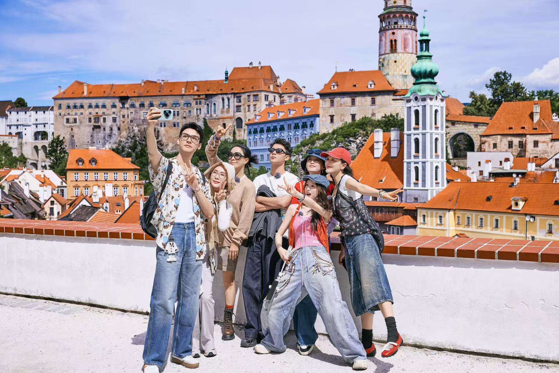Česko přitahuje čínské turisty i filmové štáby phone