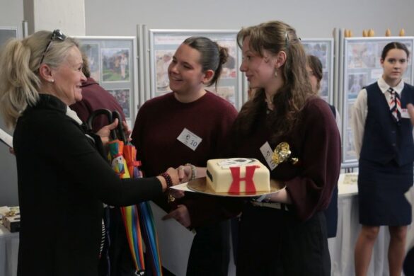 01 MLADY PRUVODCE 4w