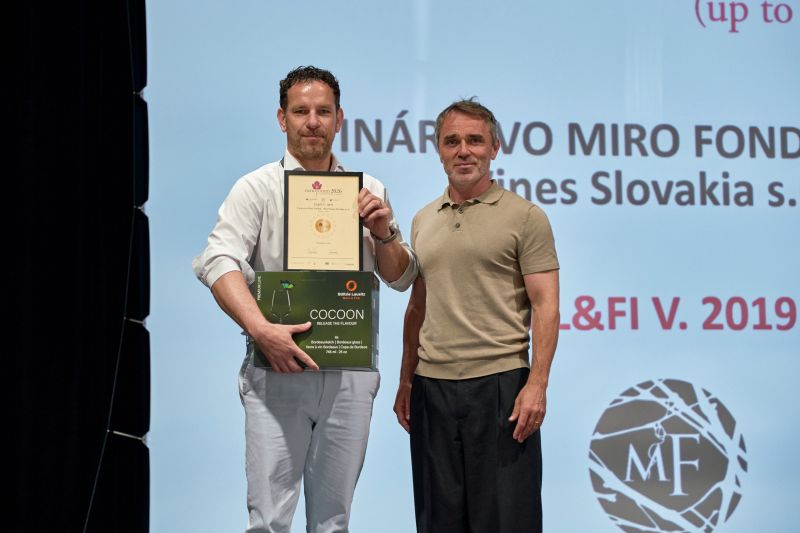 Cenu za Nejlepší cuvée získalo vinařství Mirko Fondrk – Best Wines Slovakia za komplexní víno El&FI V. ročník 2019