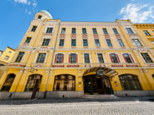 Grandhotel Jihlava v Husově ulici, který koupil podnikatel Daniel Havel